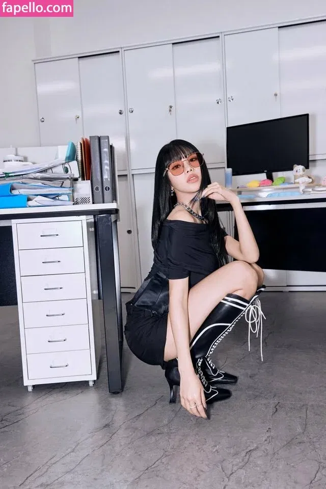 KissLife Onlyfans Photo Gallery 