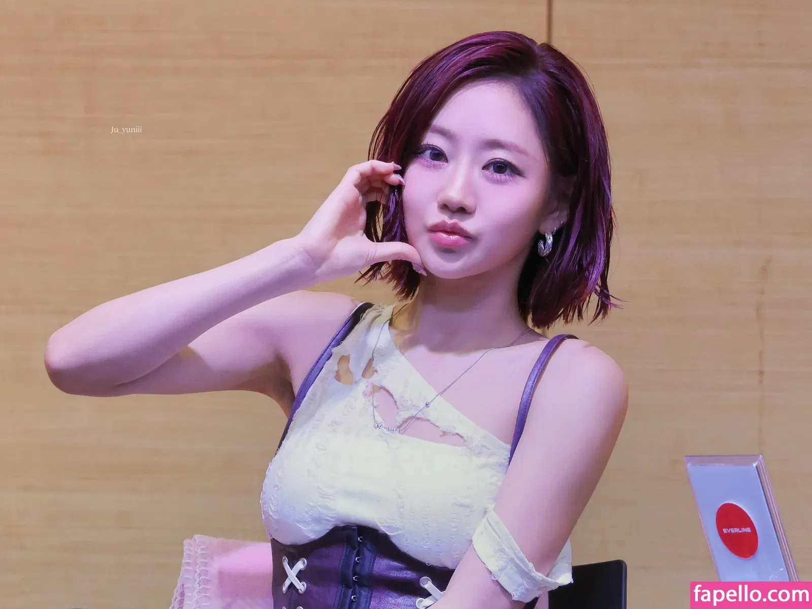 KissLife Onlyfans Photo Gallery 