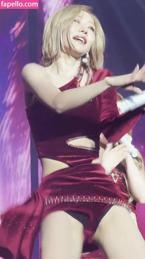 KissLife Onlyfans Photo Gallery 