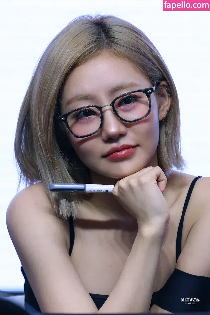 KissLife Onlyfans Photo Gallery 