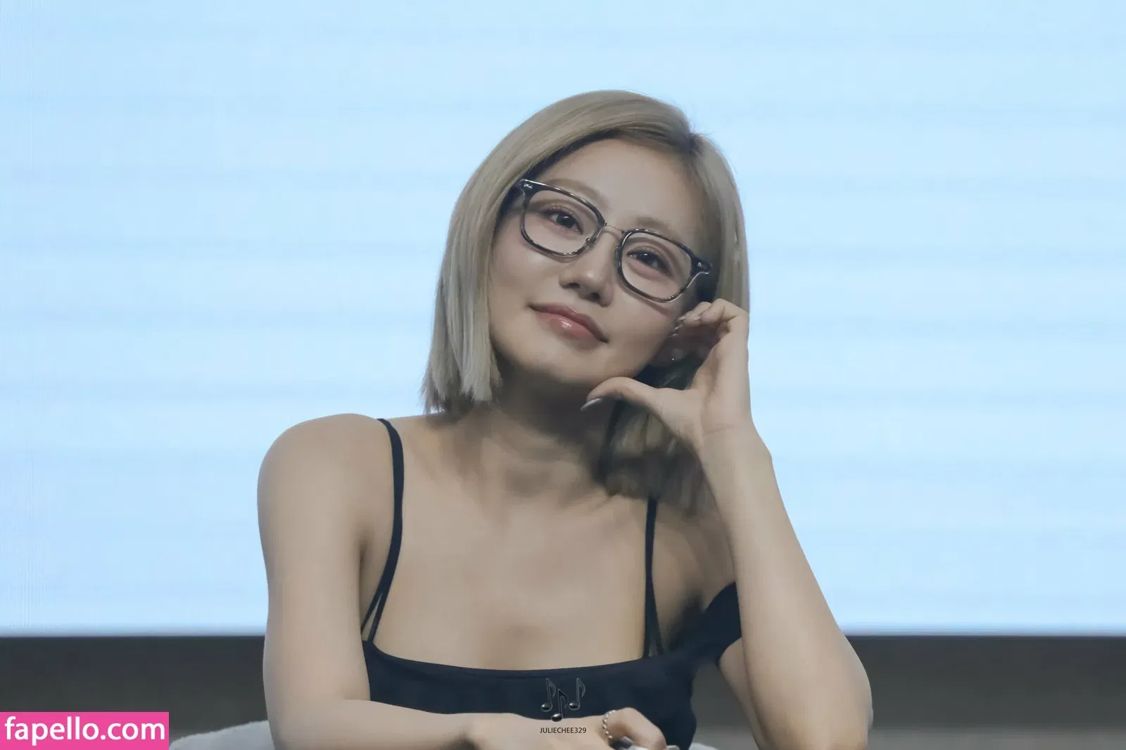 KissLife Onlyfans Photo Gallery 