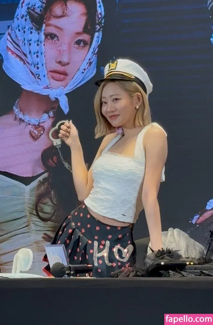 KissLife Onlyfans Photo Gallery 