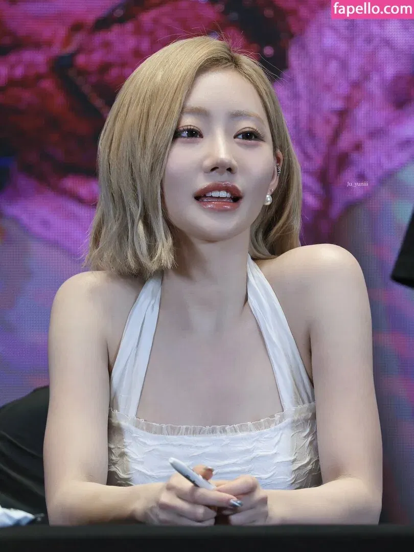 KissLife Onlyfans Photo Gallery 