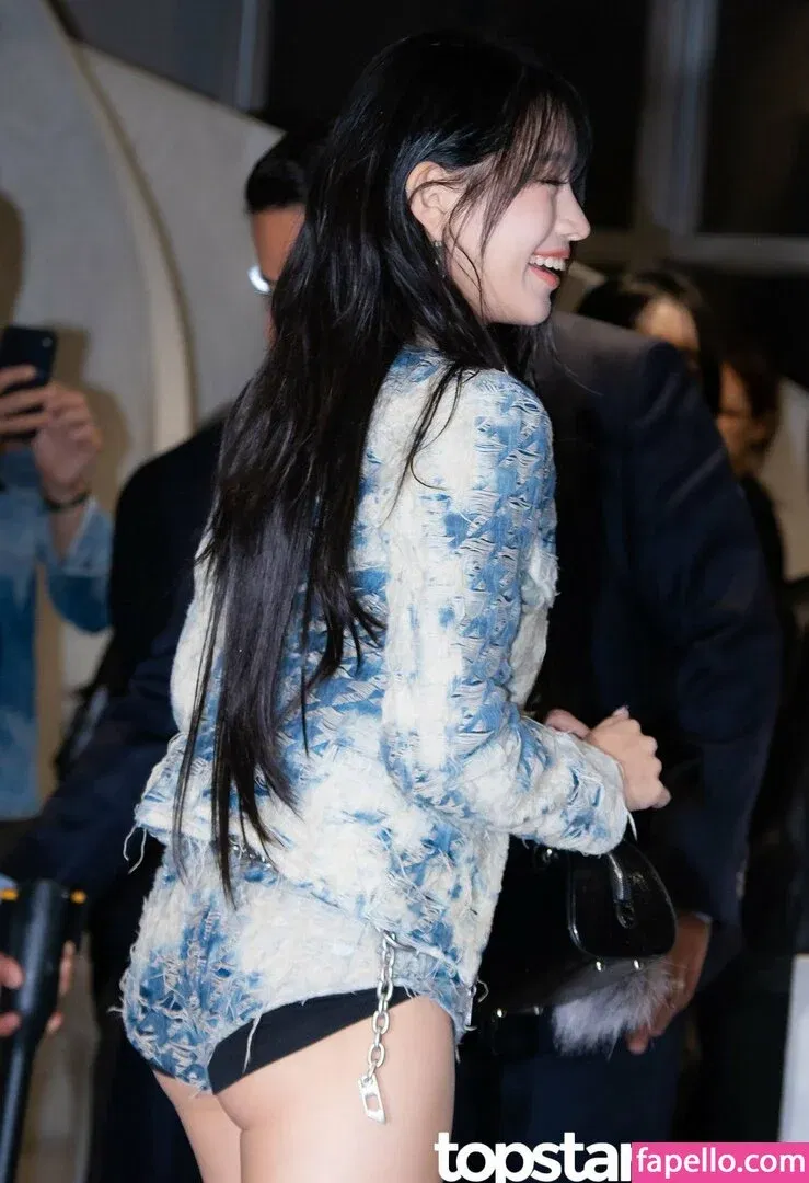 KissLife Onlyfans Photo Gallery 