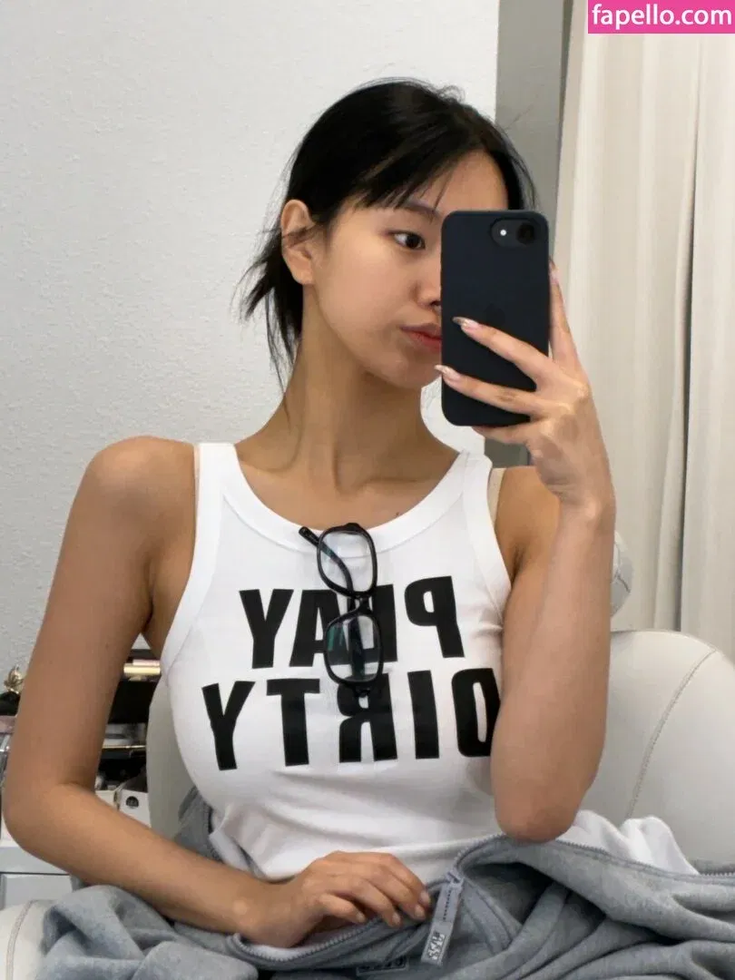 KissLife Onlyfans Photo Gallery 