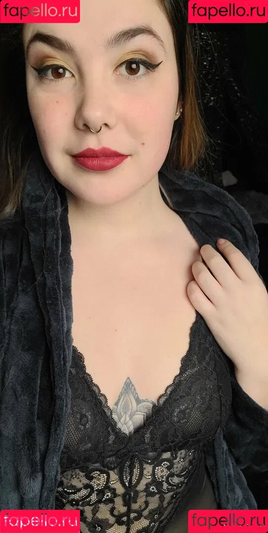 mara_elysse Onlyfans Photo Gallery 