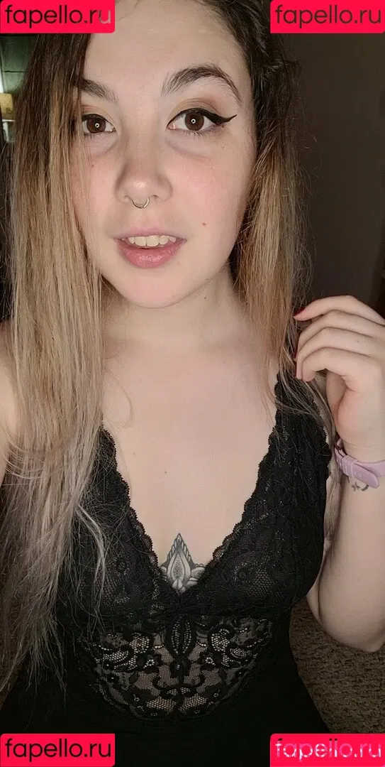 mara_elysse Onlyfans Photo Gallery 