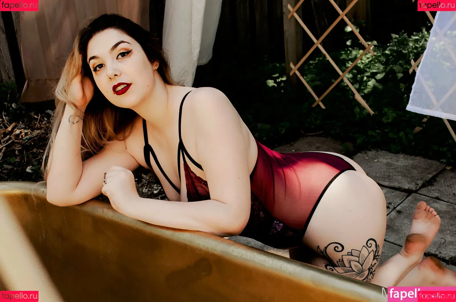 mara_elysse Onlyfans Photo Gallery 