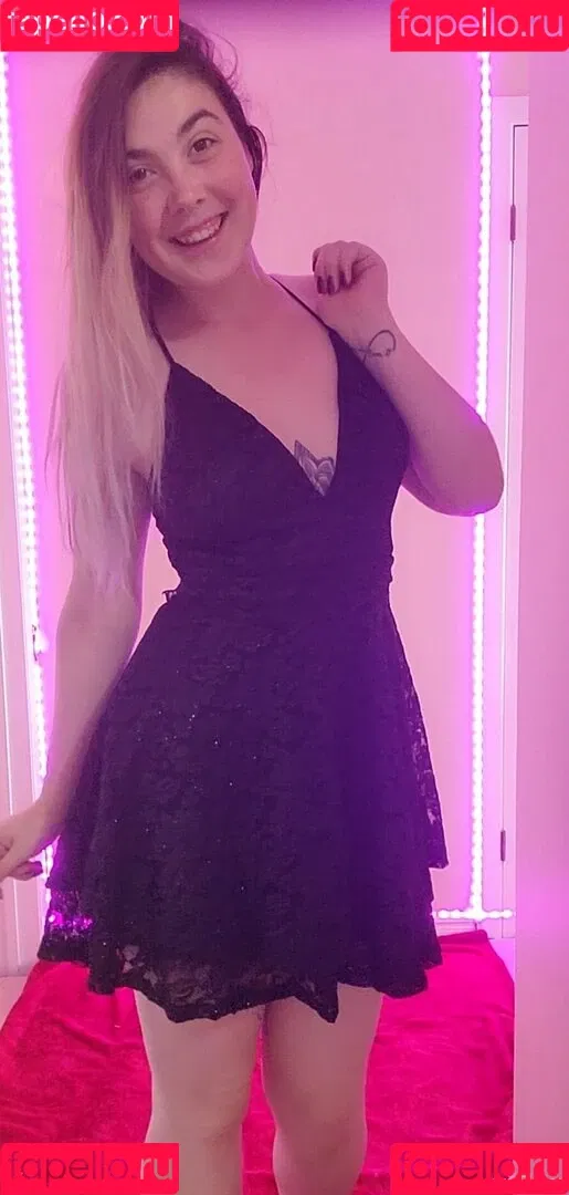 mara_elysse Onlyfans Photo Gallery 
