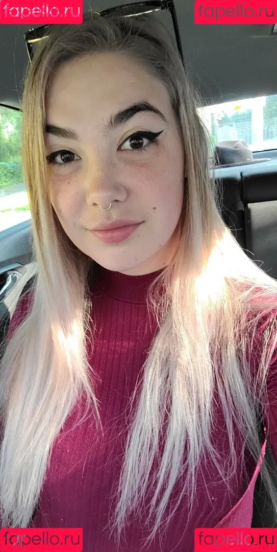 mara_elysse Onlyfans Photo Gallery 