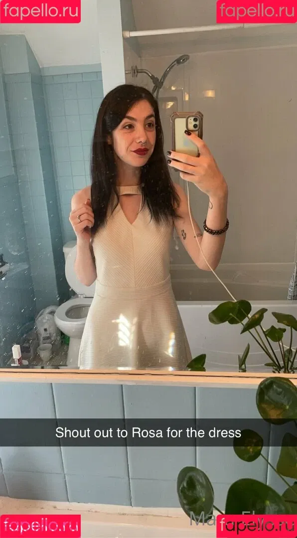 mara_elysse Onlyfans Photo Gallery 