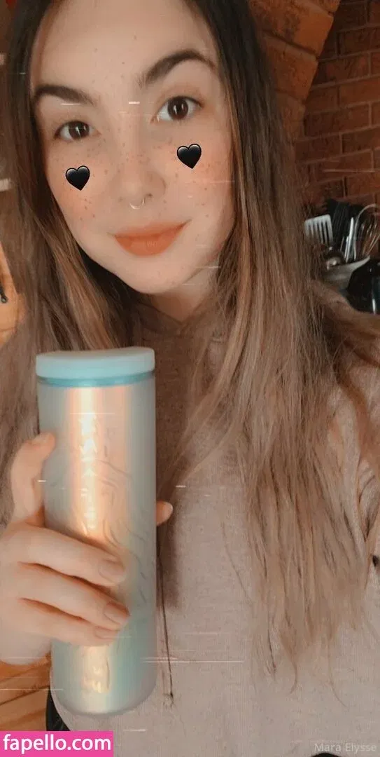 mara_elysse Onlyfans Photo Gallery 