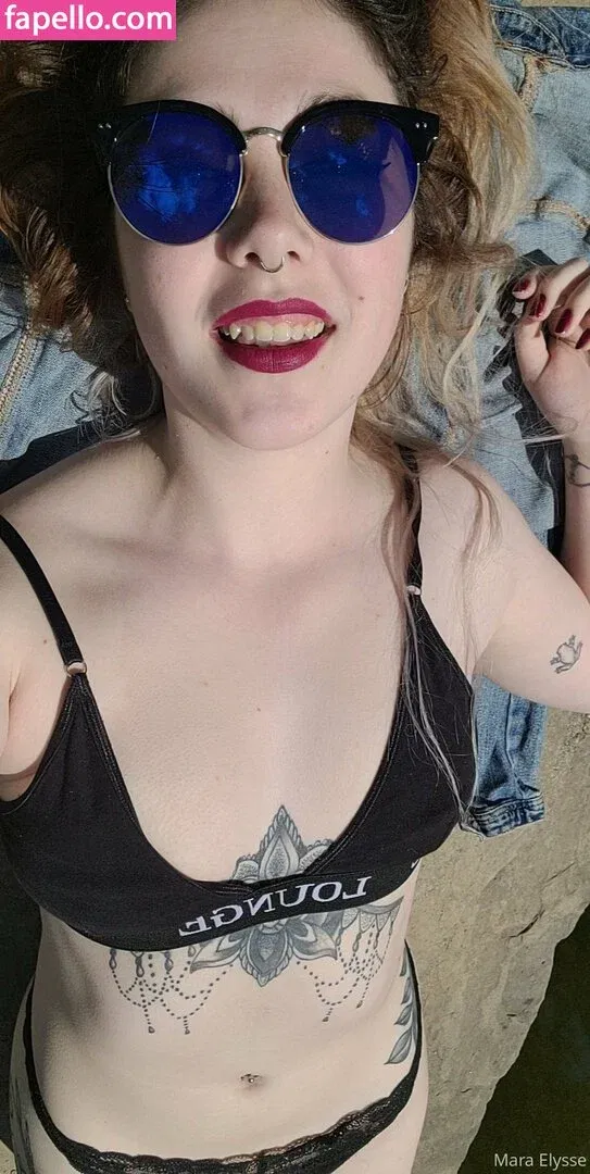 mara_elysse Onlyfans Photo Gallery 