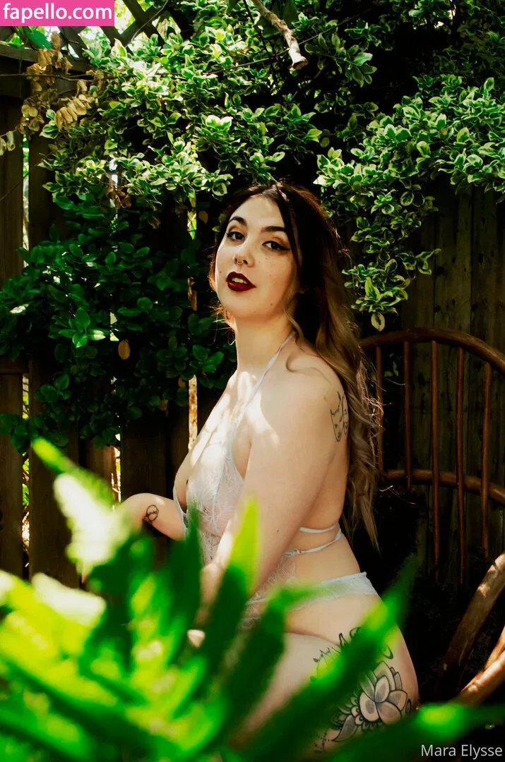 mara_elysse Onlyfans Photo Gallery 