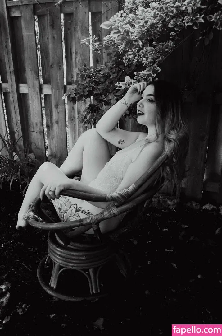 mara_elysse Onlyfans Photo Gallery 