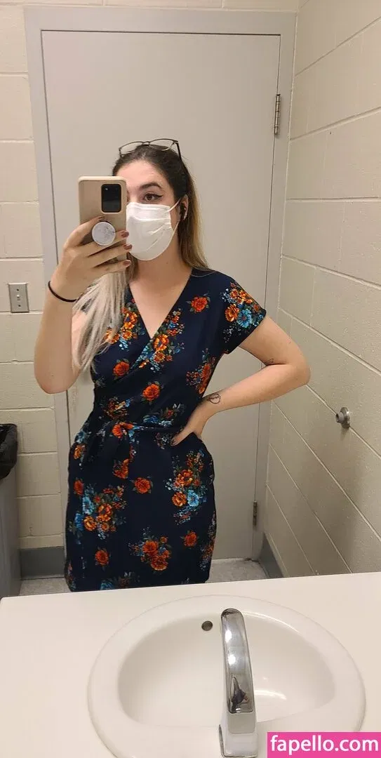 mara_elysse Onlyfans Photo Gallery 