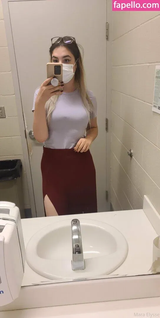 mara_elysse Onlyfans Photo Gallery 