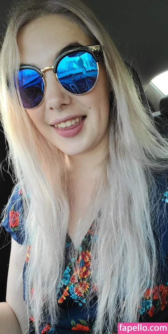 mara_elysse Onlyfans Photo Gallery 