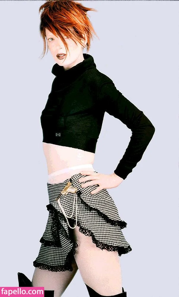 Shirley Manson Onlyfans Photo Gallery 