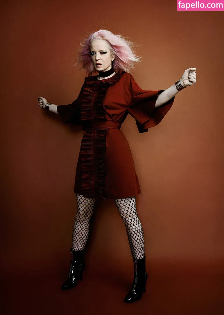 Shirley Manson Onlyfans Photo Gallery 