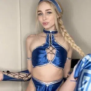 Lolly Christal Onlyfans Photo Gallery 