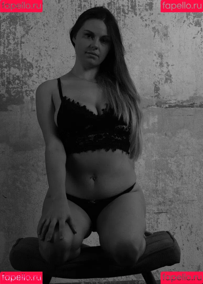 Lizzygoennt Onlyfans Photo Gallery 