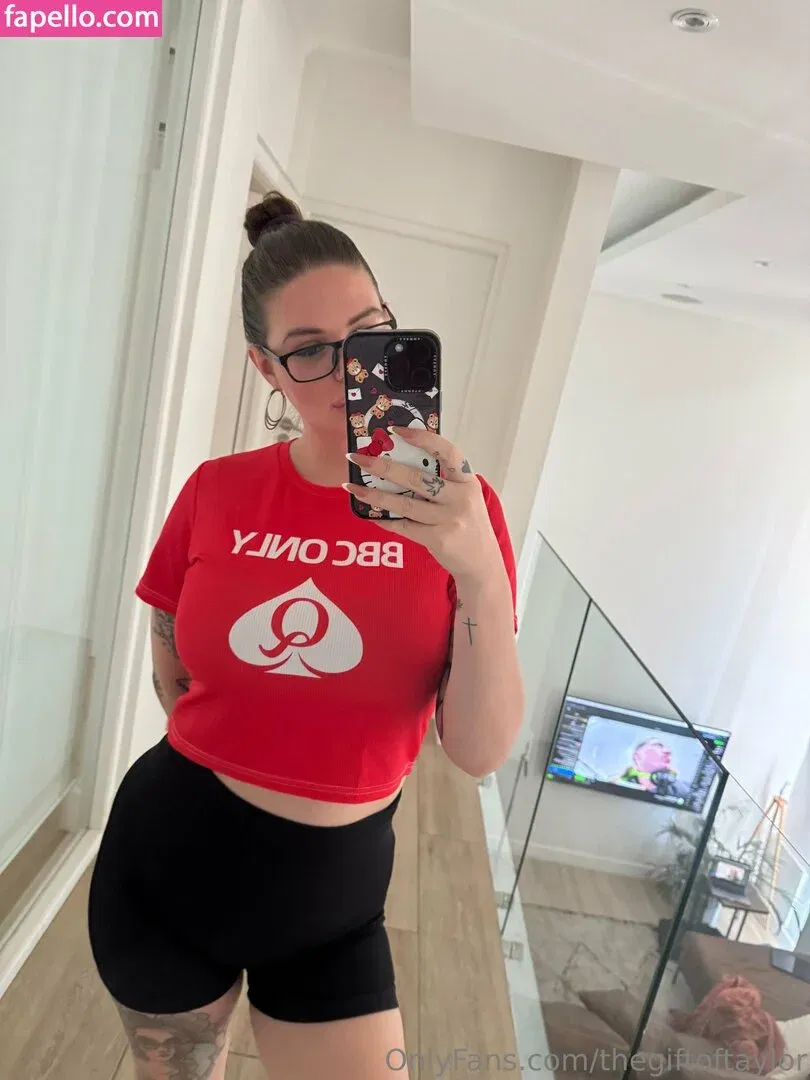Thegiftoftaylor Onlyfans Photo Gallery 