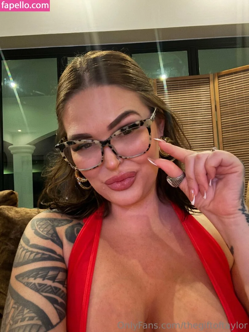 Thegiftoftaylor Onlyfans Photo Gallery 