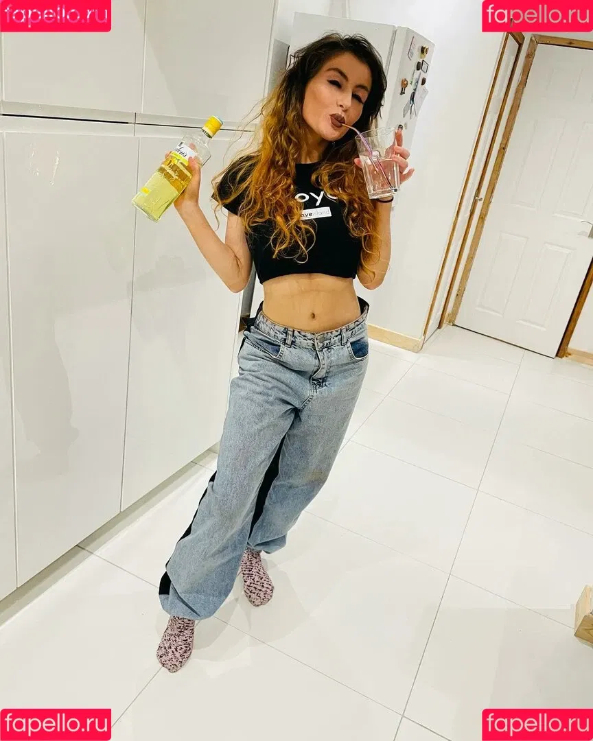 Rachell Briggs Onlyfans Photo Gallery 