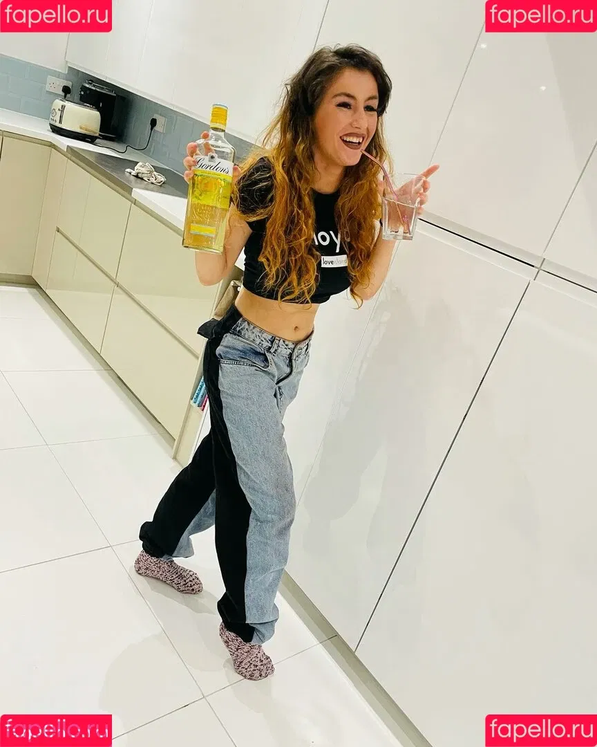 Rachell Briggs Onlyfans Photo Gallery 