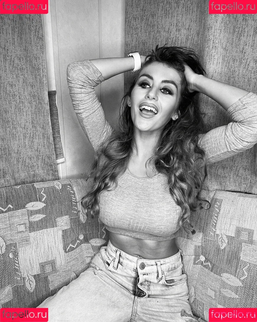 Rachell Briggs Onlyfans Photo Gallery 