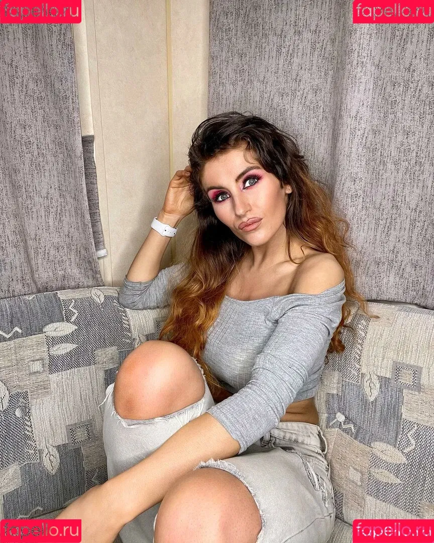 Rachell Briggs Onlyfans Photo Gallery 
