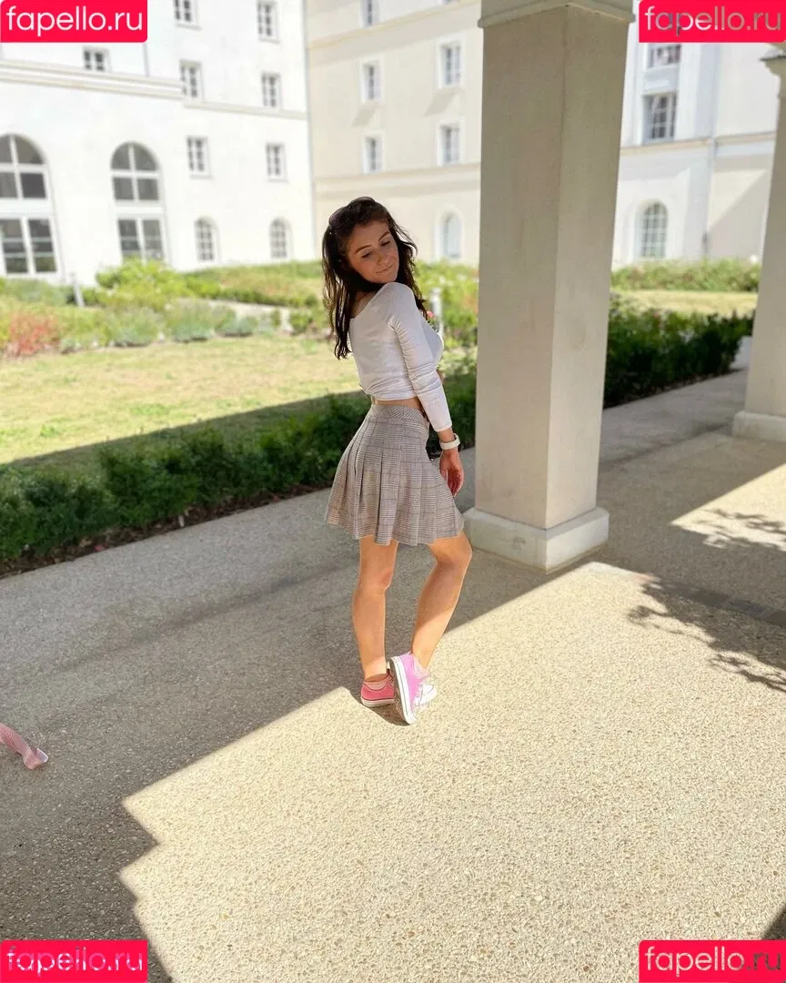 Rachell Briggs Onlyfans Photo Gallery 