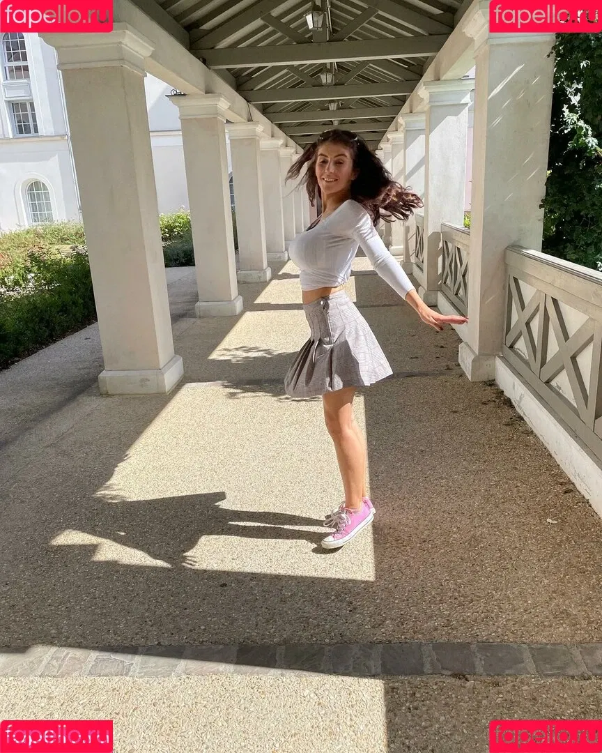 Rachell Briggs Onlyfans Photo Gallery 