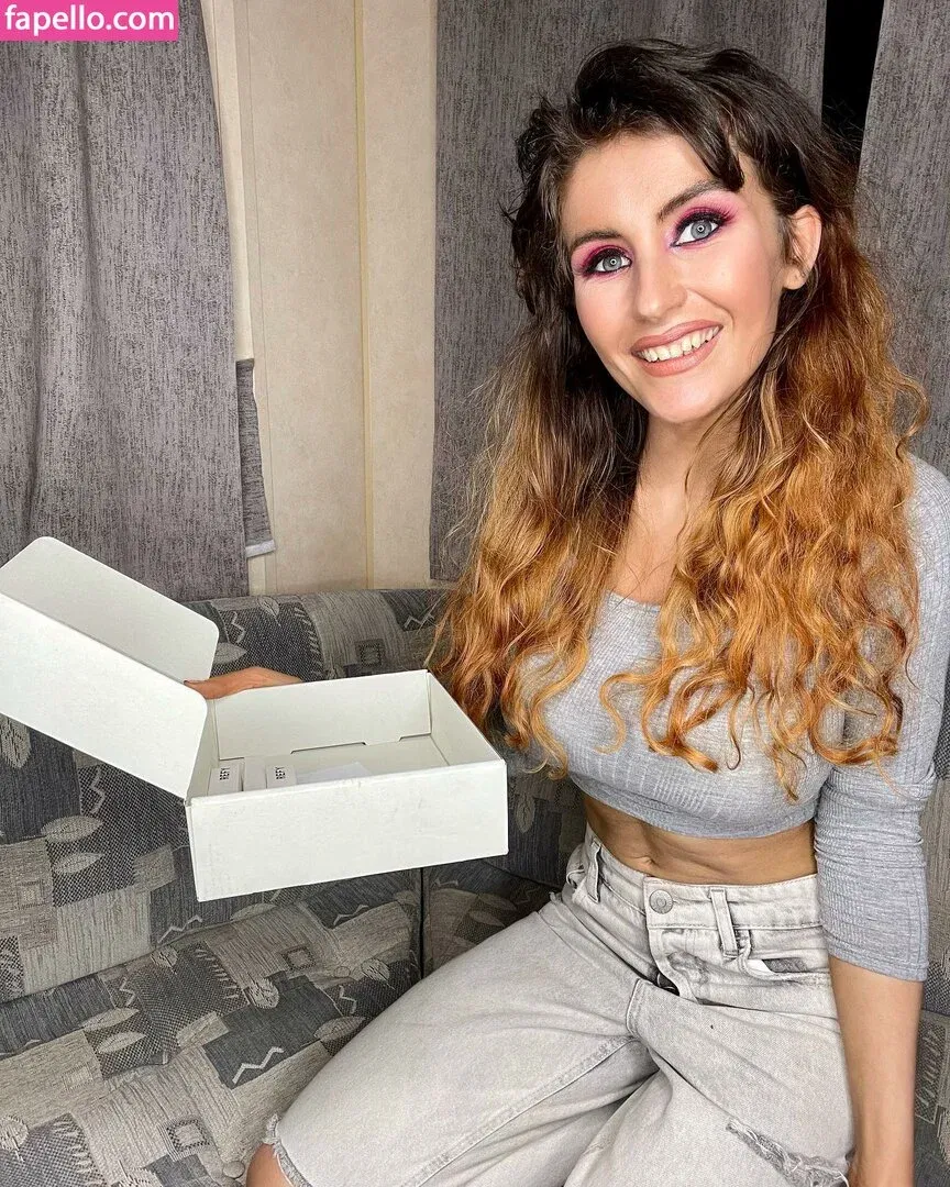 Rachell Briggs Onlyfans Photo Gallery 