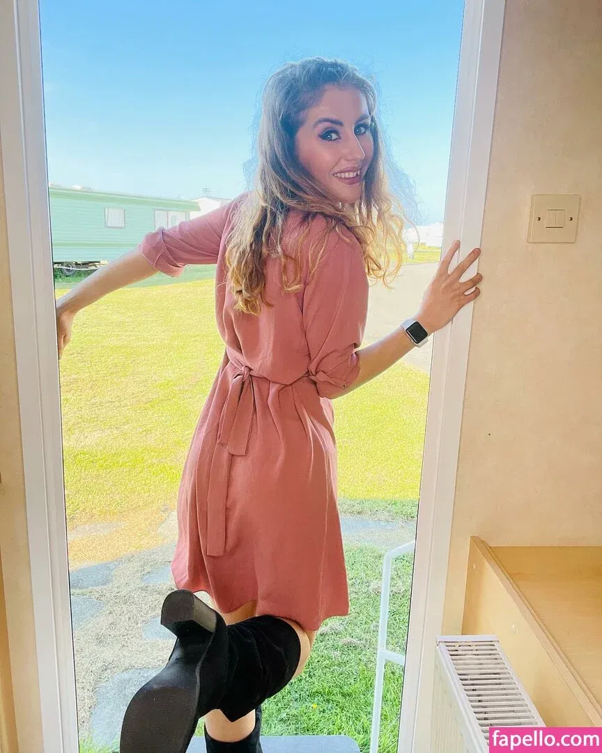 Rachell Briggs Onlyfans Photo Gallery 