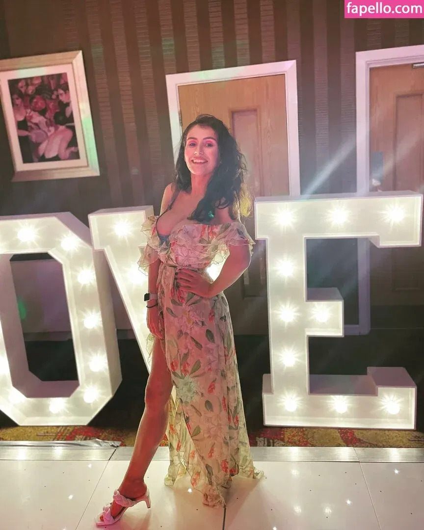 Rachell Briggs Onlyfans Photo Gallery 