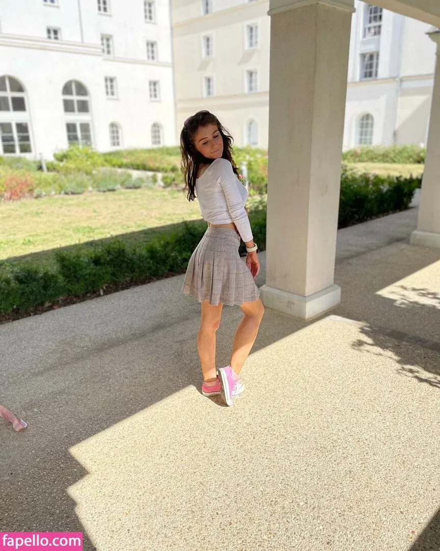 Rachell Briggs Onlyfans Photo Gallery 