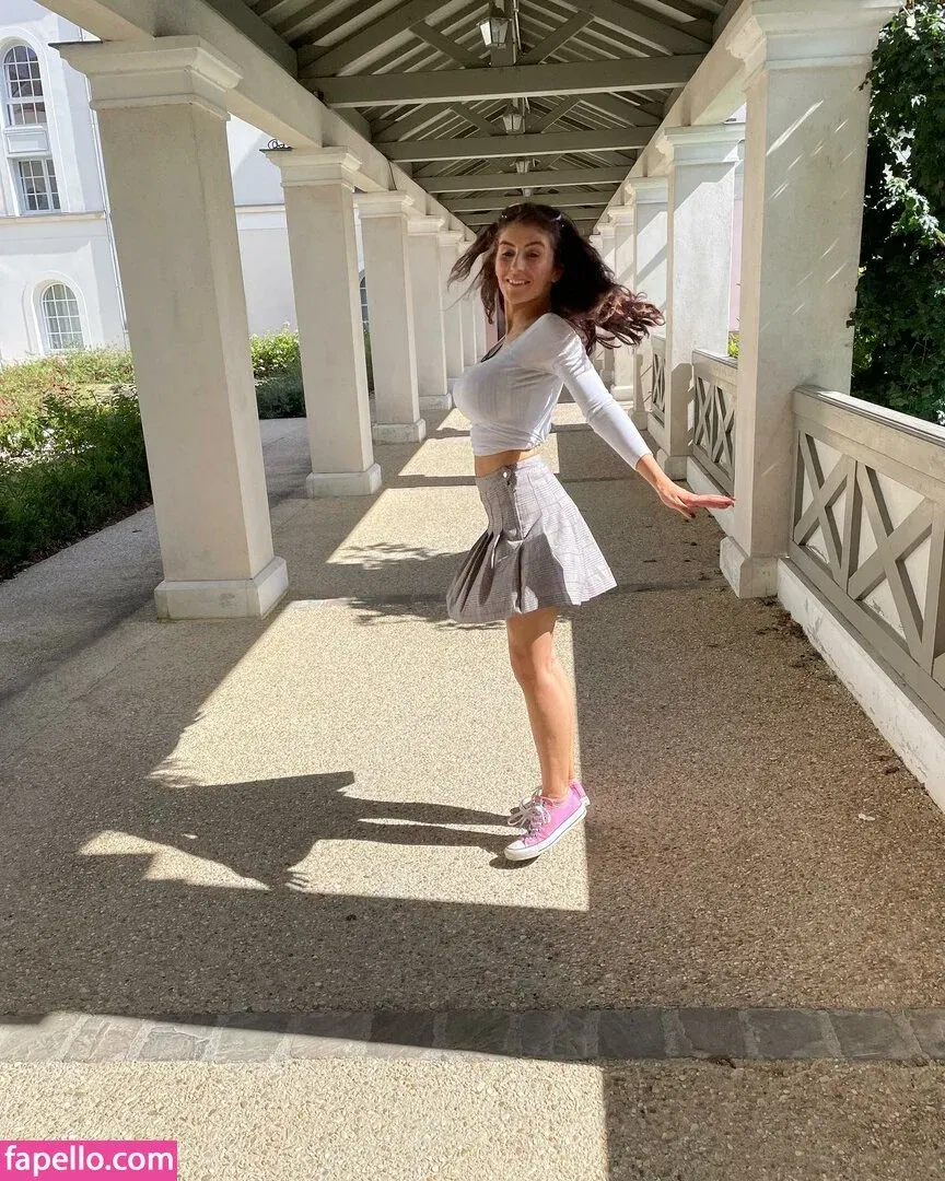 Rachell Briggs Onlyfans Photo Gallery 