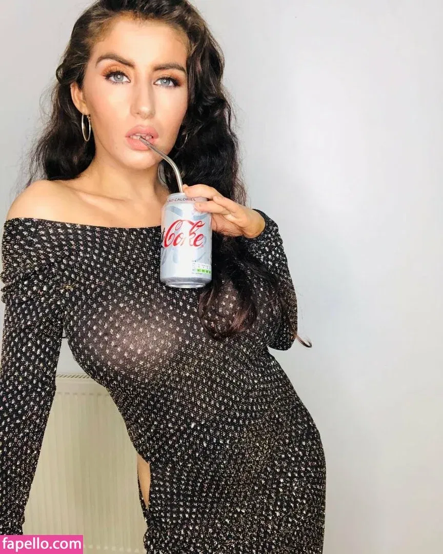 Rachell Briggs Onlyfans Photo Gallery 