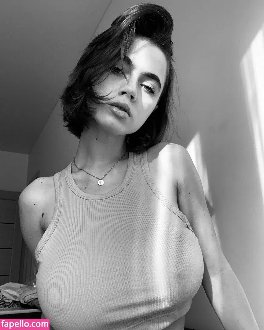 Shelynna Onlyfans Photo Gallery 