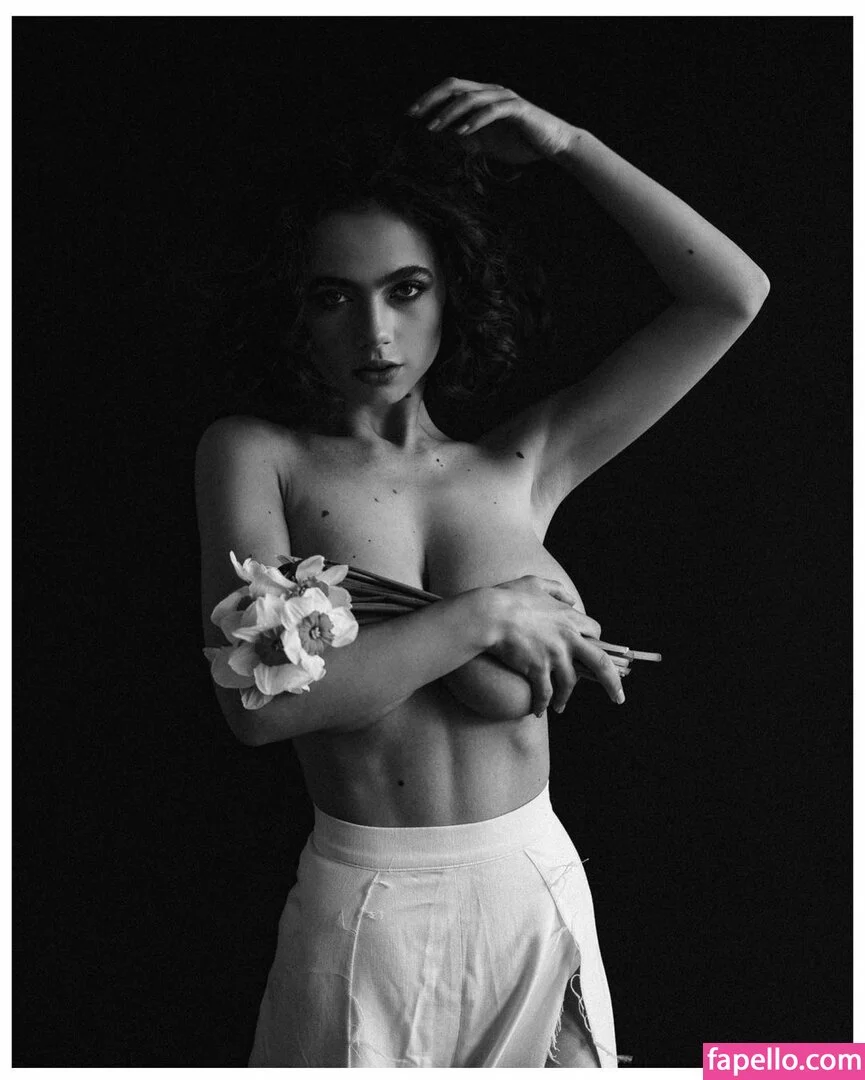 Shelynna Onlyfans Photo Gallery 