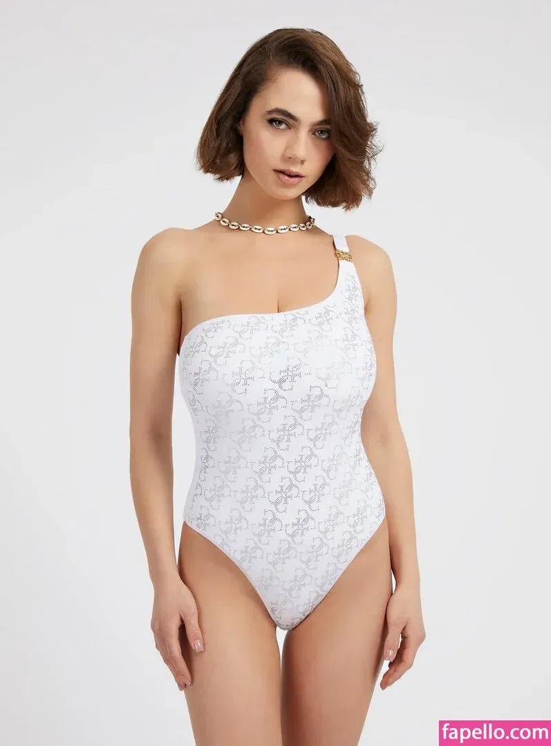 Shelynna Onlyfans Photo Gallery 