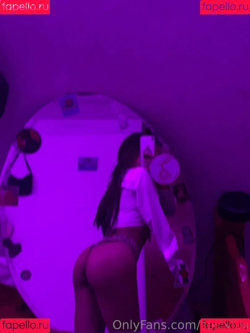 spicyjuli Onlyfans Photo Gallery 
