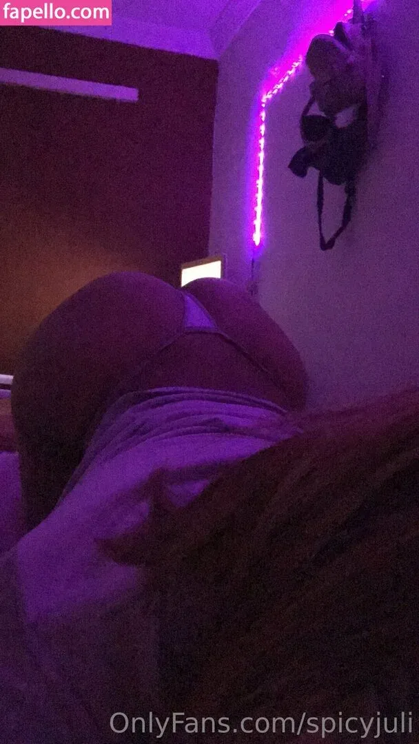 spicyjuli Onlyfans Photo Gallery 
