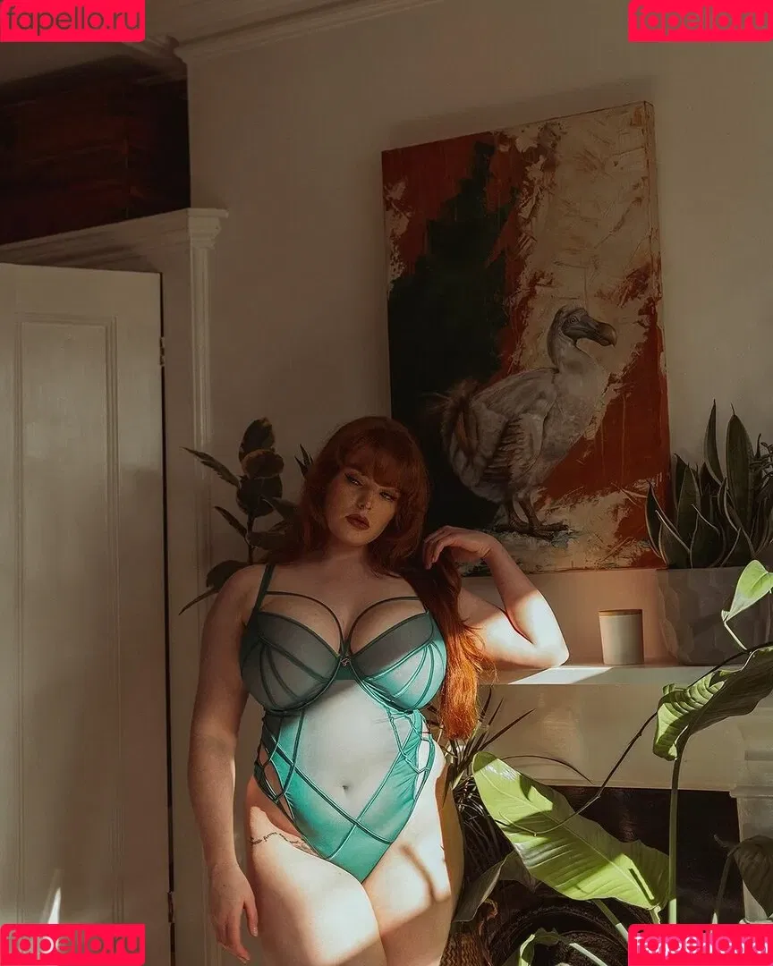 MissDeadlyRed Onlyfans Photo Gallery 