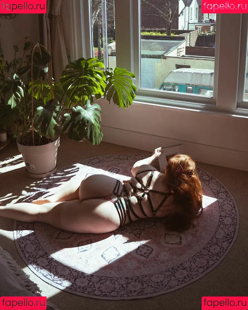MissDeadlyRed Onlyfans Photo Gallery 