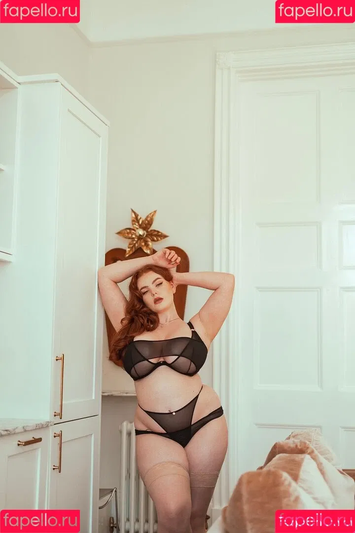 MissDeadlyRed Onlyfans Photo Gallery 