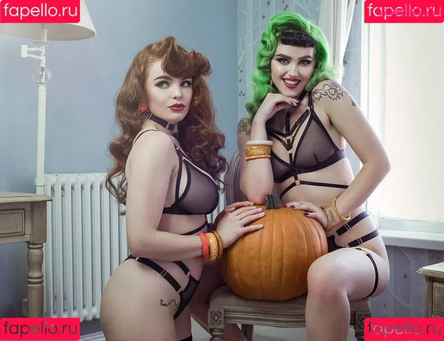 MissDeadlyRed Onlyfans Photo Gallery 