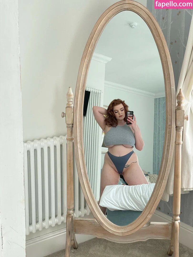 MissDeadlyRed Onlyfans Photo Gallery 